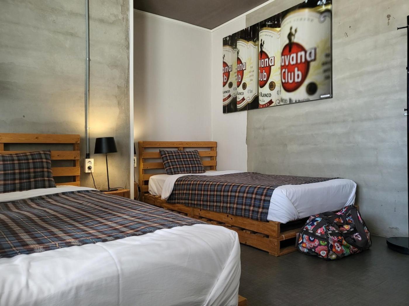 Mido Hostel Σεογκουίπο Εξωτερικό φωτογραφία