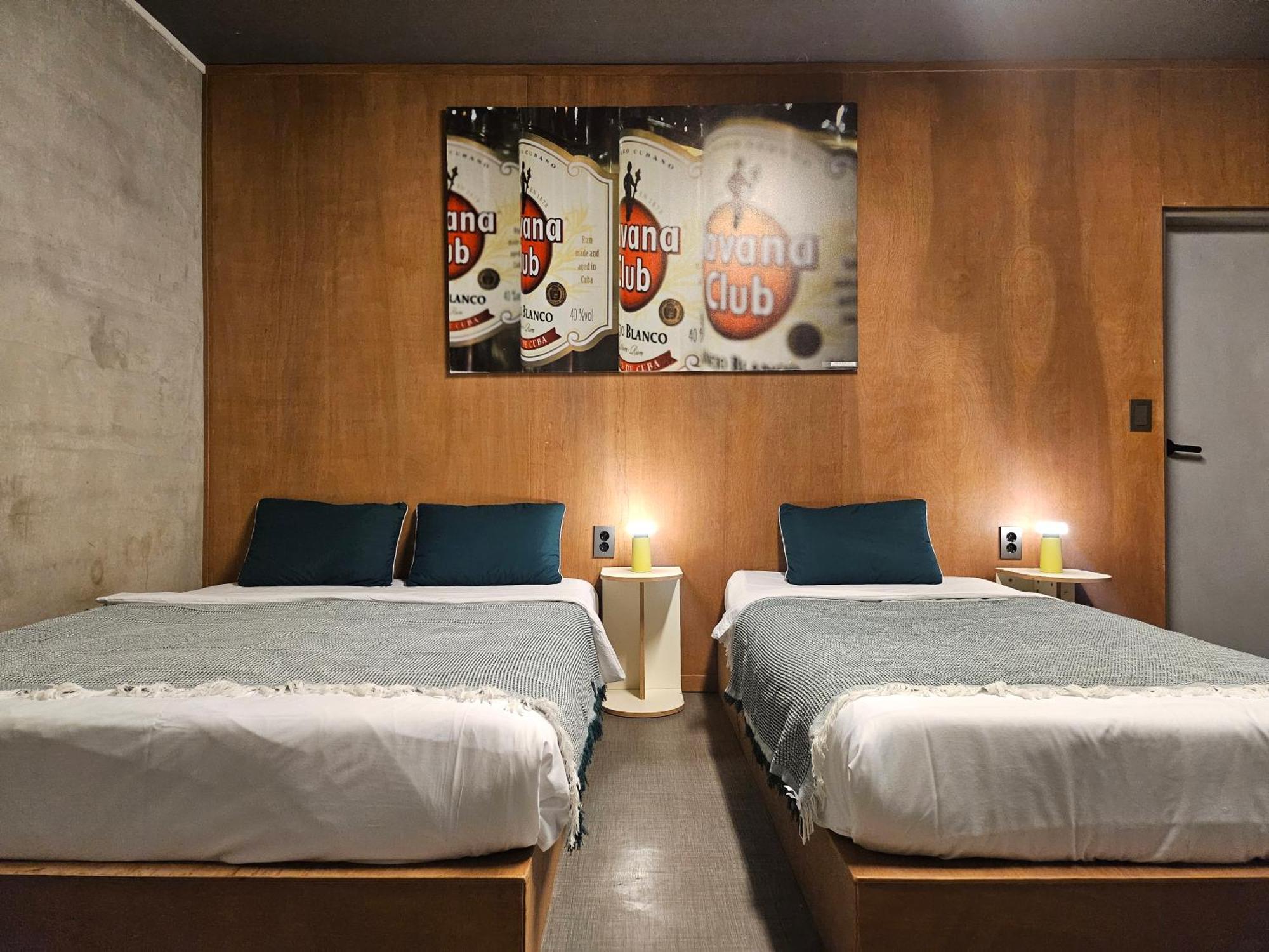Mido Hostel Σεογκουίπο Εξωτερικό φωτογραφία