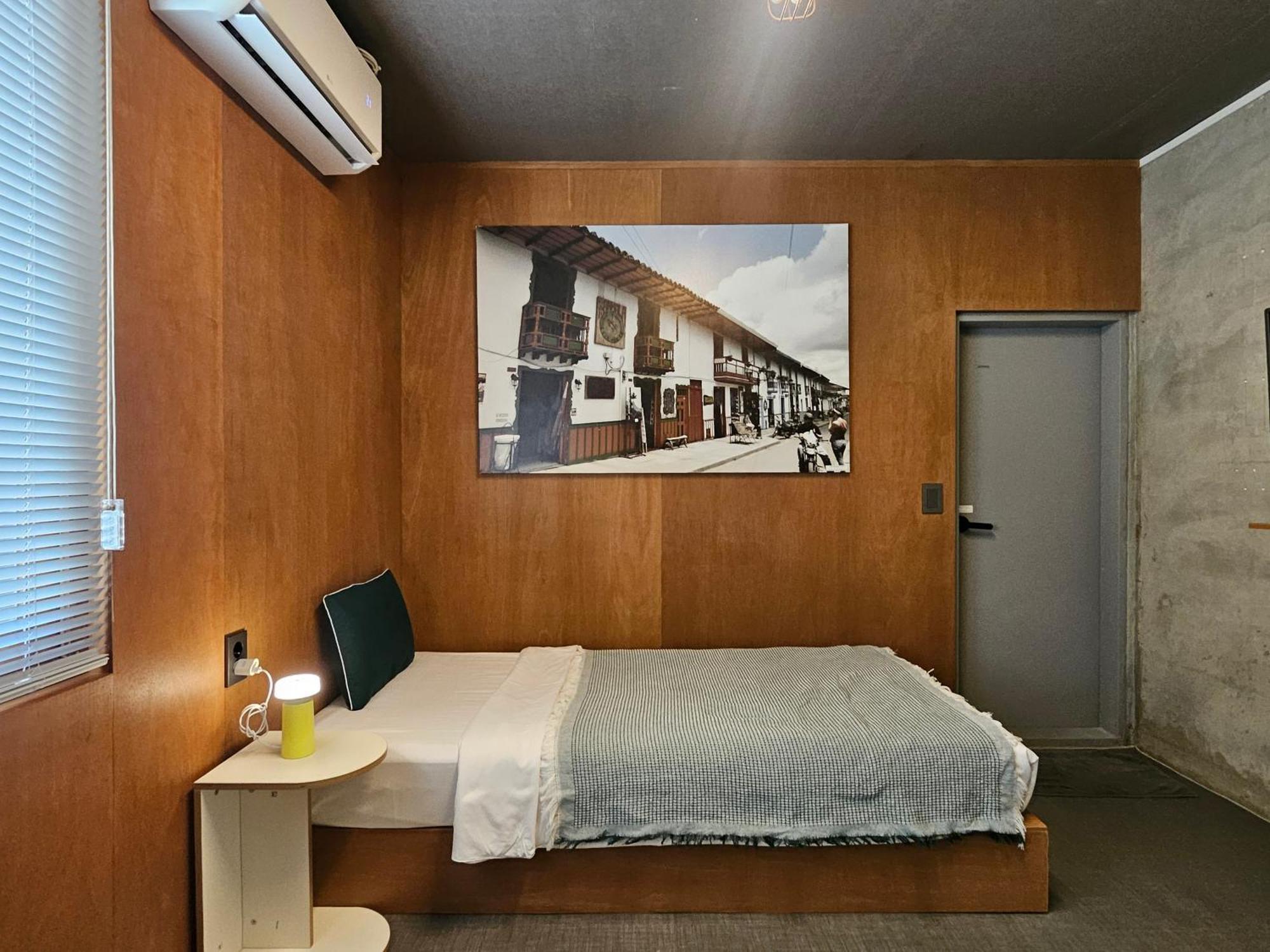 Mido Hostel Σεογκουίπο Εξωτερικό φωτογραφία