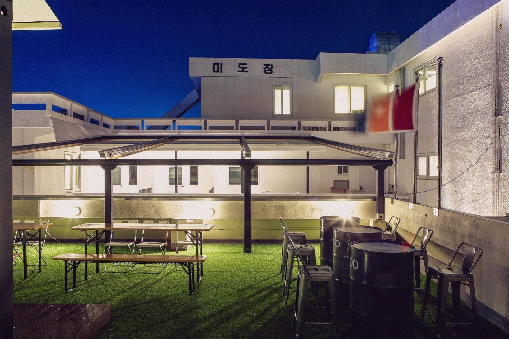 Mido Hostel Σεογκουίπο Εξωτερικό φωτογραφία